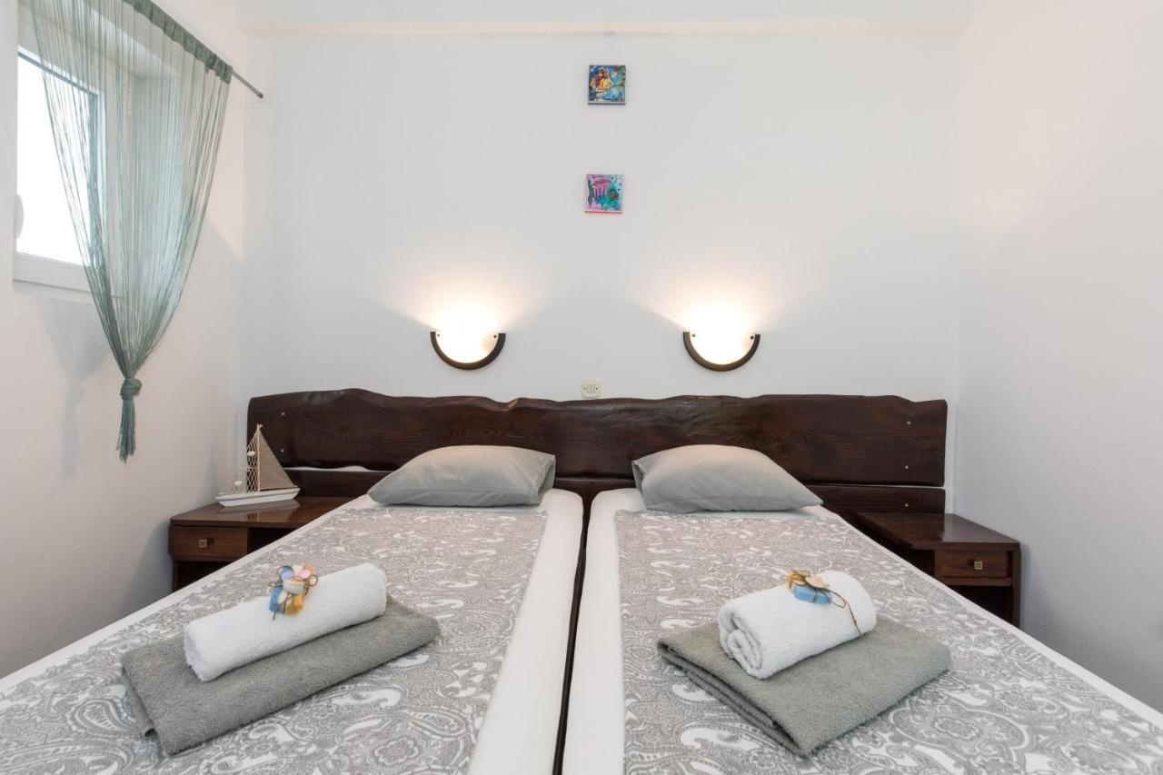 Pape Punat Hotel Exterior photo